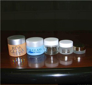 膏霜化妆品瓶盖定制/提供各种不同膏霜化妆品瓶盖定制/兴雅供