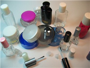 化妆品瓶盖定做/上海化妆品瓶盖定做联系电话/兴雅厂商供